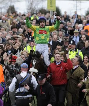 Ruby Walsh Wins On Kauto Star The Cheltenham Gold Cup Steeple Chase. Cheltenham  Stock Photos