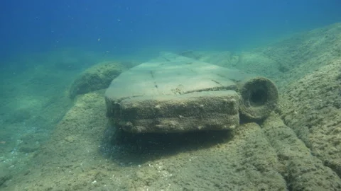 Rudder of the King shipwreck in Fathom Five Park in Tobermory Canada Stock Footage 312949653