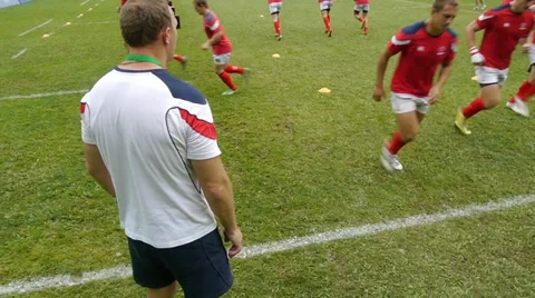 Rugby players run Video stock 30107690