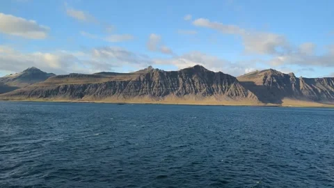 Rugged, mountainous coast of Iceland Video stock 257580351