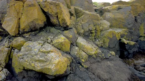 Rugged rocks and boulders Stock-Footage 200218317
