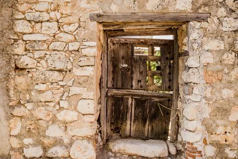Ruin house wall window texture retro background. A dirty ancient urban abandoned Stock Photos
