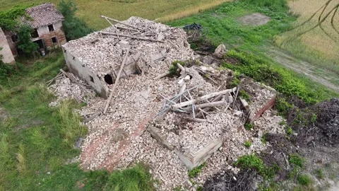 Ruined Vídeo Stock 132296054