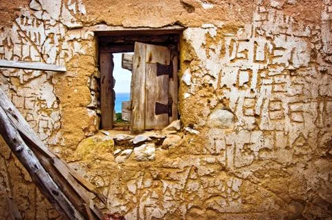 Ruined wall Stock Photos