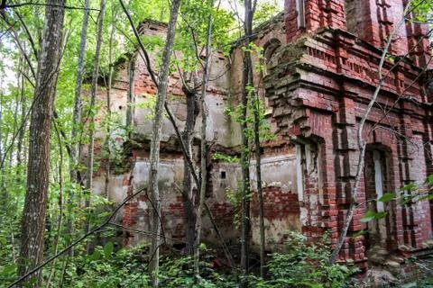 Ruins of an ancient monastery. 库存照片