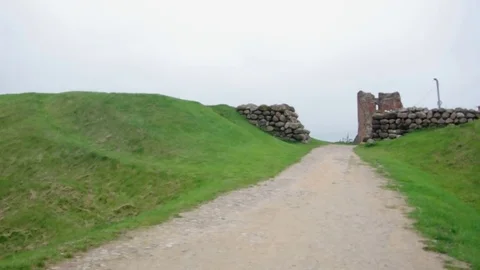 The ruins of the castle i Stock Footage 78672345