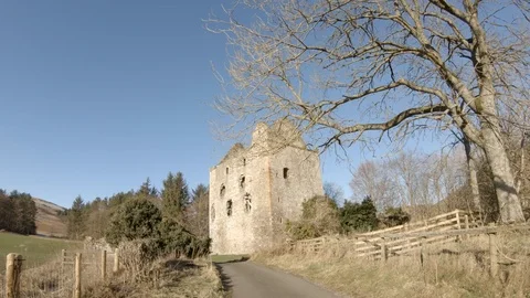 The ruins of Newark Tower 스톡 동영상 102529041