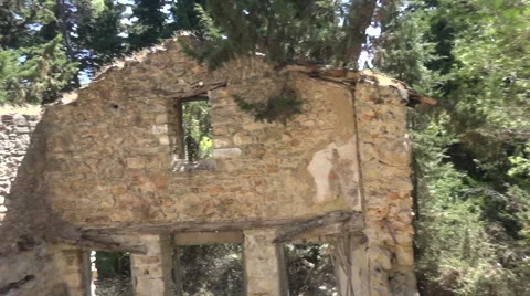 Ruins of an Old Building  Vídeos de archivo 59777722