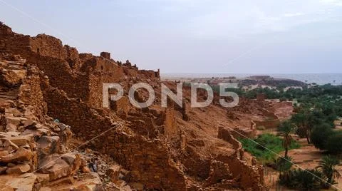 Ruins of Ouadane fortress in Sahara Mauritania Stock Photos