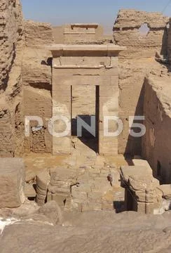Ruins at qasr dusch Stock Photos