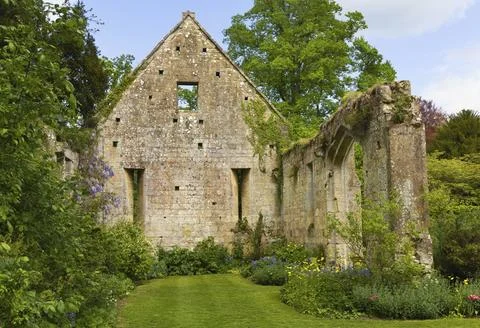 The ruins of Tithe Barn are located in the grounds of Sudeley Castle in Stock Photos