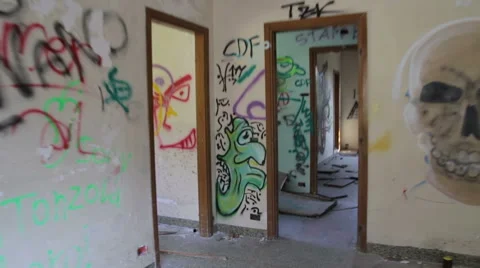 Run looking for the way out, from an abandoned house Stock Footage 47615862