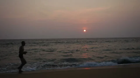 Run, sea Video stock 5298135