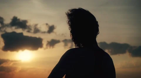 Runner athlete sitting at seaside Stock-Footage 67397641