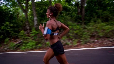 RUNNER IN BALI 스톡 동영상 75281269