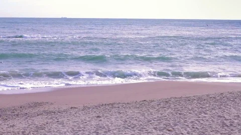Runner on the beach Stock Footage 84992755