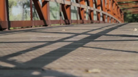Runner on Bridge - Autumn Видео 8826722
