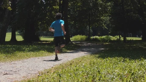 Runner at the park Video stock 114169081