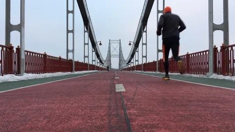 Runner at Pedestrian Bridge 스톡 동영상 98800523