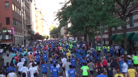 Runners head away from camera Stock-Footage 52352140
