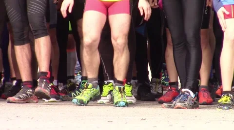 Runners legs warming up Video stock 47461314