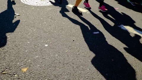 Runners Shadows - NYC Marathon Video stock 129320967