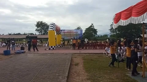 Running ability test for 2024 Indonesian Police Academy cadet admissions Stockbeeldmateriaal 276395519