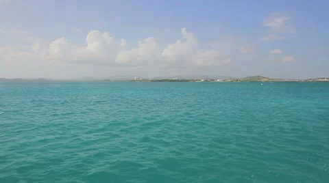 Running on the blue water Video stock 8925222