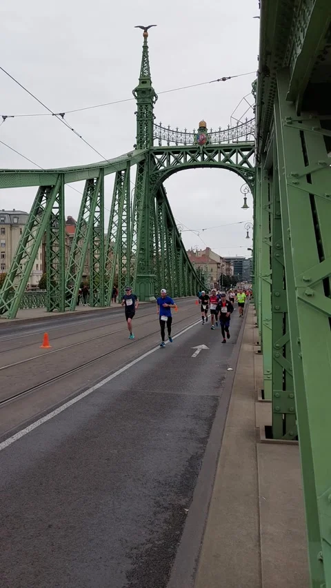 Running on the Bridge Short Video Video stock 255589095