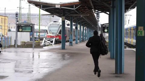 Running to catch the train Foto stock