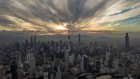 Running cloud of cityscape Stock Footage 133866145
