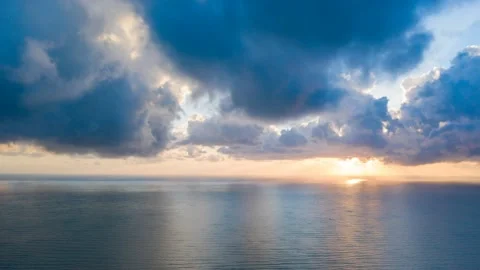 Running cloud at horizon Stock Footage 140036542