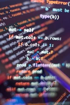 Running Computer data programming. Coding script text on screen. Foto stock