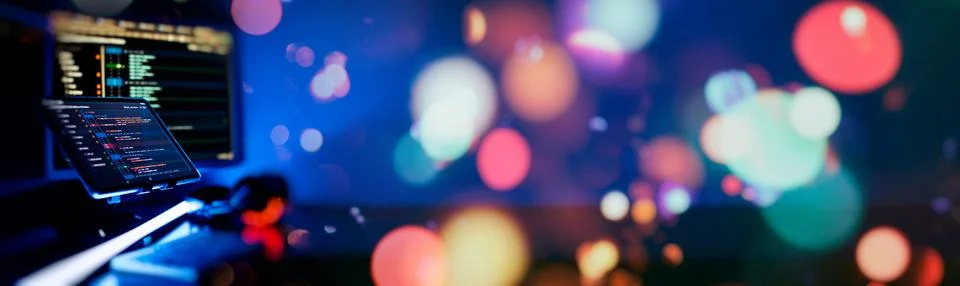 Running Computer data programming. Coding script text on screen. Notebook c.. Stock-Fotos