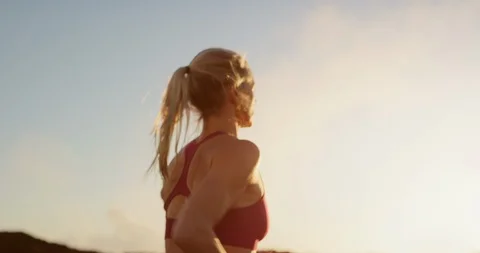 Running is her meditation Stock Footage 119402333