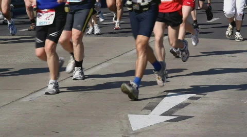 Running legs with arrow Stock Footage 370012