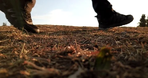 Running in nature. Mountainous area. A selection of running man. Sneakers. Vídeos de archivo 114656128