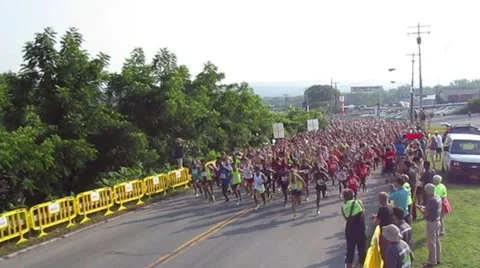 Running Race Start Video stock 52186028