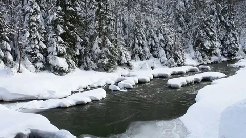 Running river in winter Stock-Footage 85012071