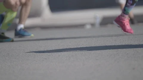 Running shoes marathon 60fps Video stock 100796671