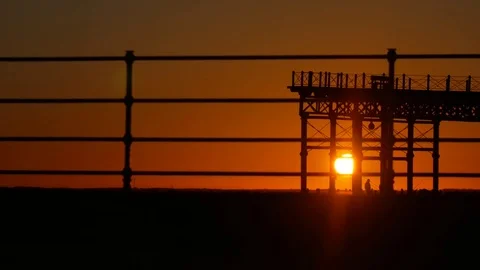 Running in the sunset Video stock 85443095