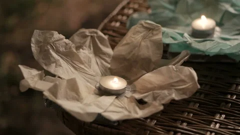 Running water flashlight. The glow of lanterns on the water. Stock-Footage 96085995