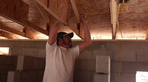 Running wires Video stock 40973392