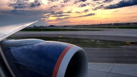 On the runway Video stock 106290115