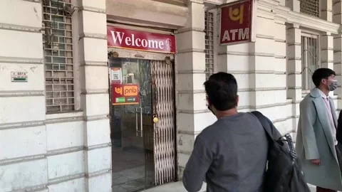 Rupee devaluation becomes major headache for India, Nueva Delhi, IN - 06 Jan 202 Video stock 204091512