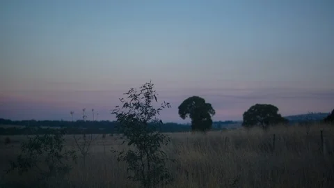 Rural landscape at dusk Vidéo 94884822