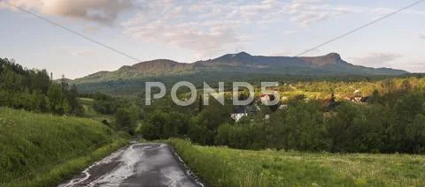 Rural Maramures landscape at sunrise, Breb (Brebre), Maramures, Romania, Europe Stock Photos