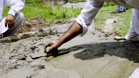 Rural Workers Engaged in Community Development Near Their Homes 库存影片 339779969