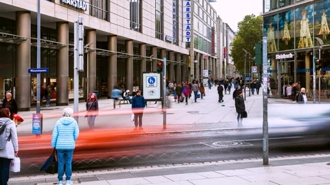 Rush hour Video stock 125847106