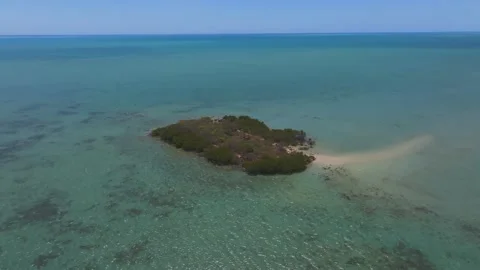 Rush to Paradise Islet Vídeo Stock 345263814